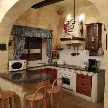 Ta Guzi Σπίτι διακοπών Sannat