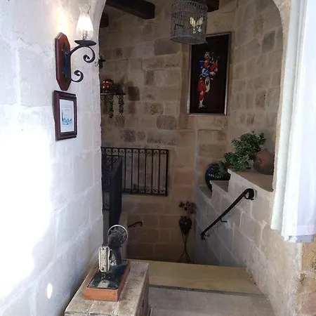 Ta Guzi Sannat